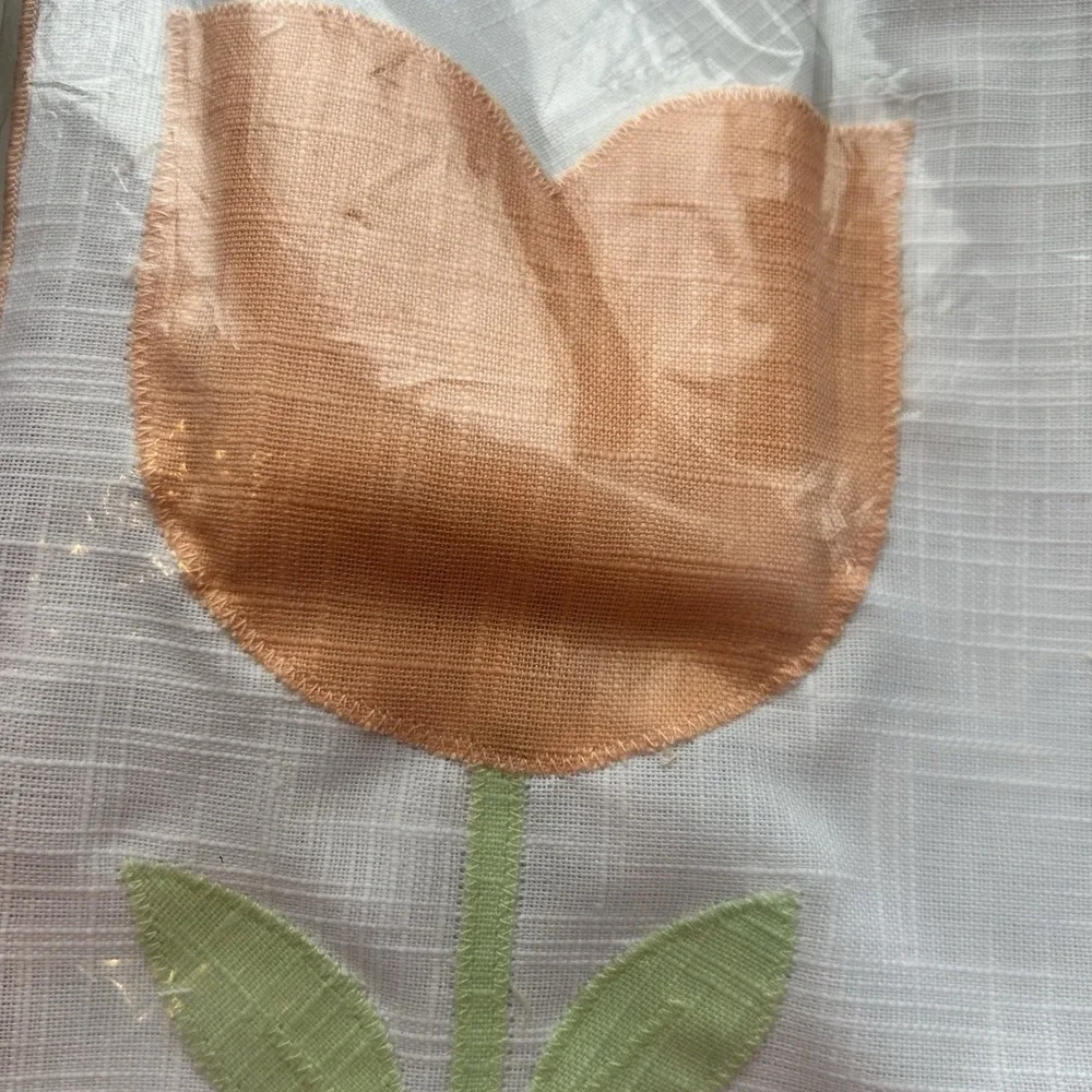 Vintage 70s 80s 2‎ Placemat set with napkins. Tulip white peach